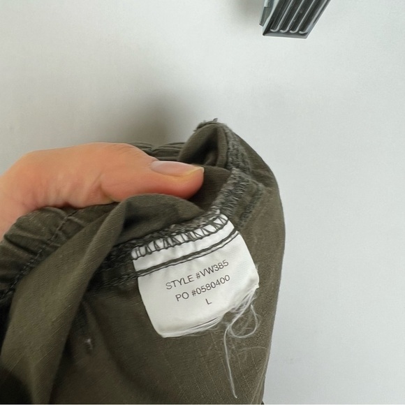 Vuori women’s vintage Ripstop shorts size L green el raw hem drawstring - Picture 6 of 7